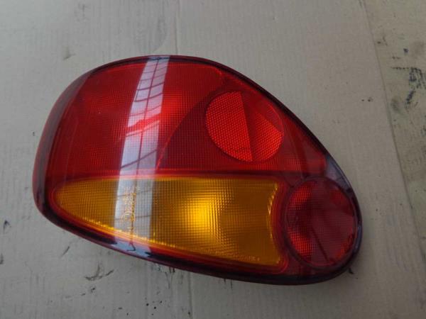 FEU ARRIERE GAUCHE DAEWOO SANS PARTIE ELECTRIQUE - Vue 1